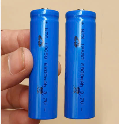 Pin sạc JBF 18650 6800mAh 3.7V